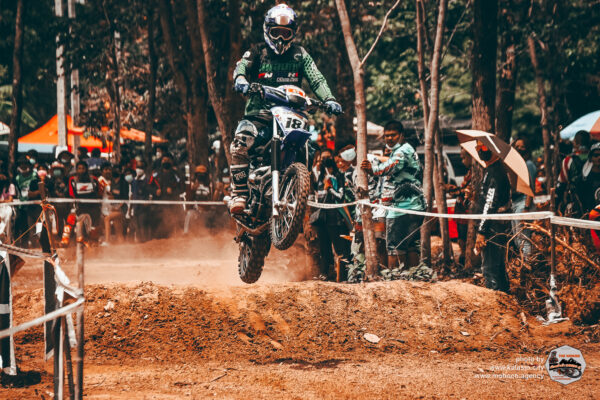 เมืองน้ำดำ_enduro-1250 เมืองน้ำดำ_enduro-1250