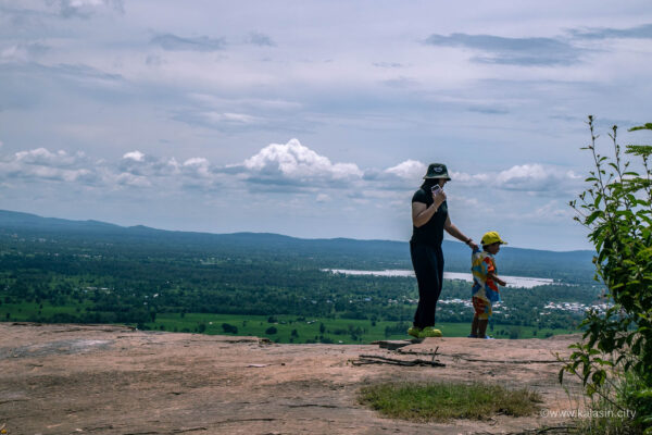 ที่เที่ยวกาฬสินธุ์_ผาระแงง-02 ที่เที่ยวกาฬสินธุ์_ผาระแงง-02